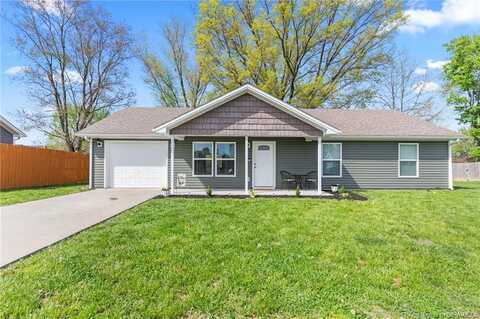 1128 Grassy Meadows Court, Scottsburg, IN 47170
