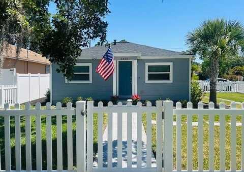 6401 30TH WAY N, Saint Petersburg, FL 33702