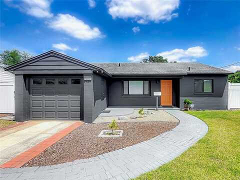 2121 VIVADA STREET, ORLANDO, FL 32803