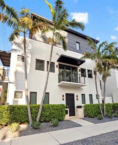 325 2ND STREET N, Saint Petersburg, FL 33701
