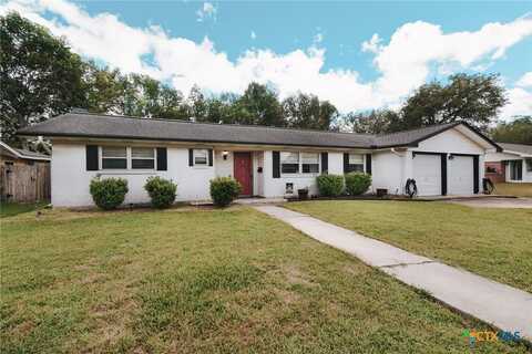 2303 Terrace Avenue, Victoria, TX 77901
