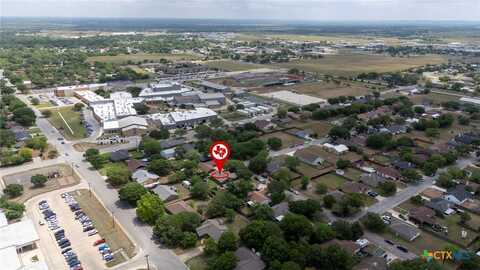 1009 Bowie Street, Lockhart, TX 78644