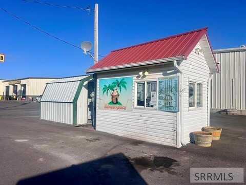 2842 Pocatello Avenue, American Falls, ID 83211