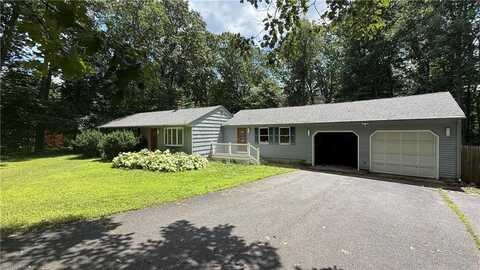 584 Hartford Pike, Scituate, RI 02857