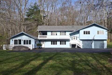 85 Indian Trail, Glocester, RI 02814