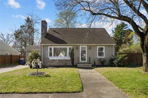 46 Marquette Drive, Warwick, RI 02888