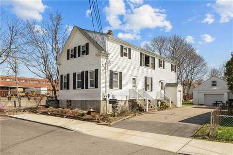 17 Easterbrooks Avenue, Bristol, RI 02809