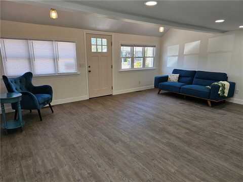 122 Tiernan Avenue, Warwick, RI 02886