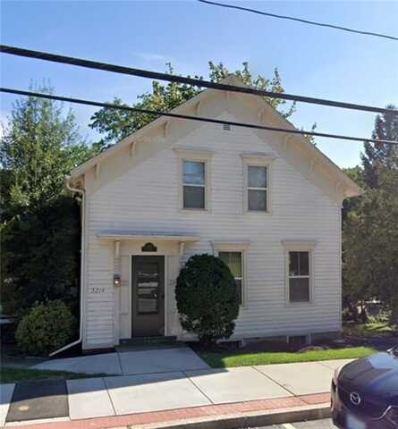 3214 Post Road, Warwick, RI 02886
