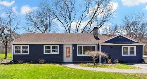 32 Sherwood Lane, Barrington, RI 02806