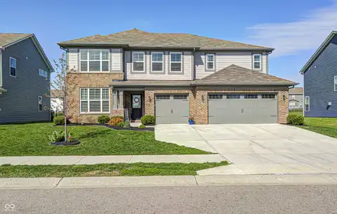 2428 S Stonehill Way, New Palestine, IN 46163