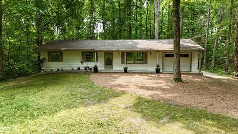 7550 N Lakewood Drive, Unionville, IN 47468