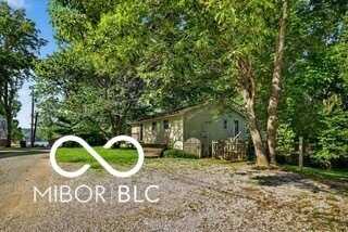 8899 E Southshore Drive, Unionville, IN 47468