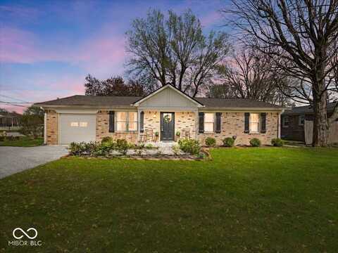 390 Lakeview Drive, Noblesville, IN 46060