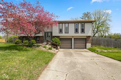 8235 Picadilly Lane, Indianapolis, IN 46256