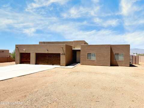 3335 E Canyoneer Drive, Vail, AZ 85641