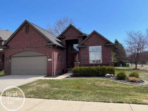 49626 Sable Creek, Macomb, MI 48042