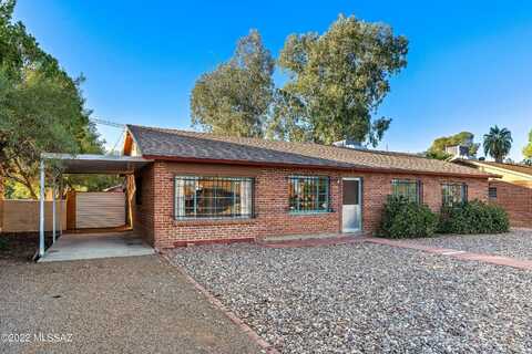 4882 E Scarlett Street, Tucson, AZ 85711