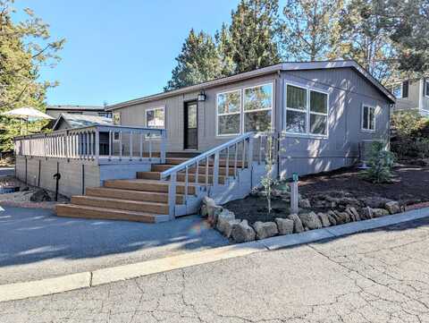 20716 Farenuff Place, Bend, OR 97701