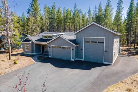 16785 Stage Stop Drive, Bend, OR 97707