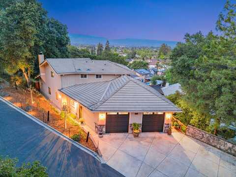 1737 Hecker Pass RD, GILROY, CA 95020