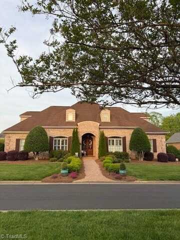 115 Sycamore Park Lane, Bermuda Run, NC 27006