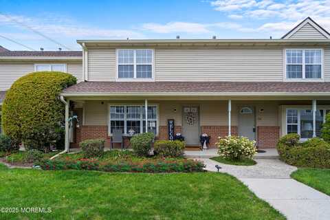 938 Thomas Avenue, North Brunswick, NJ 08902