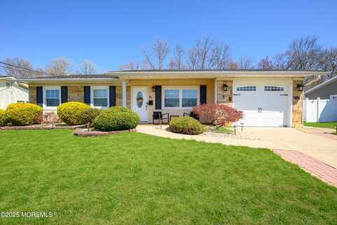 61 Forest Park Terrace, Monroe, NJ 08831