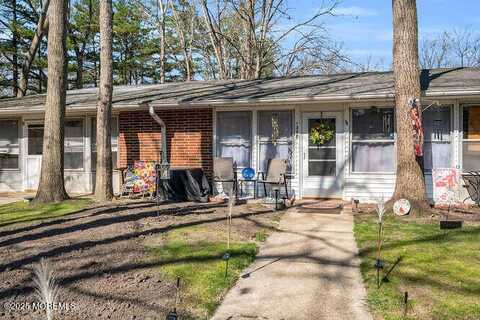 139b Farrington Court, Lakewood, NJ 08701