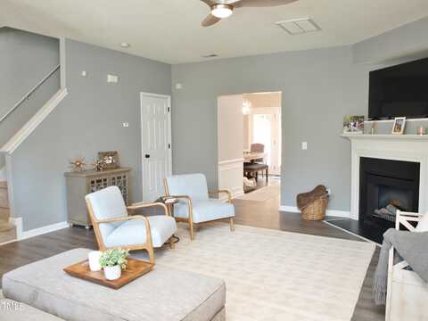 10943 Pendragon Place, Raleigh, NC 27614