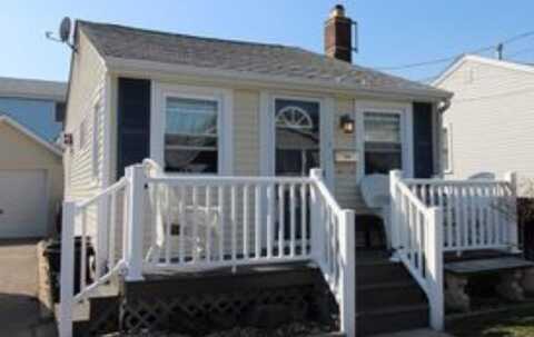 18 West Boulevard, East Rockaway, NY 11518