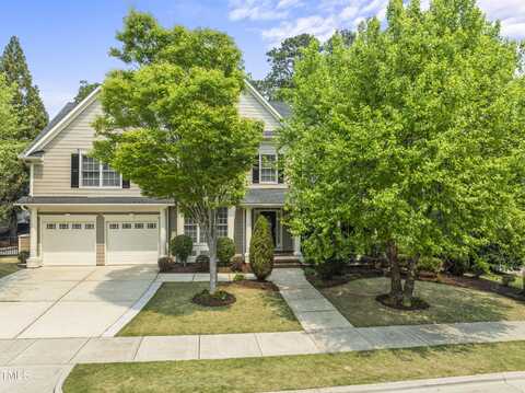 909 Grogans Mill Drive, Cary, NC 27519