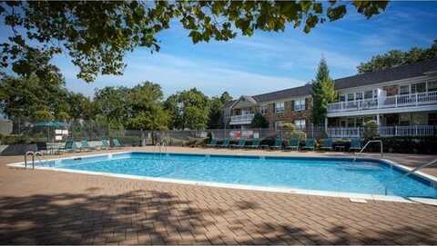 65 Prospect Avenue, Hewlett, NY 11557