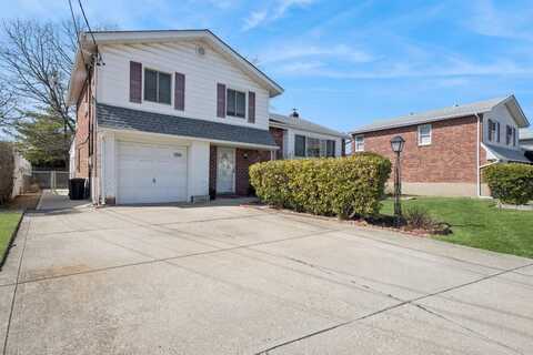 1234 Village Avenue, Baldwin, NY 11510