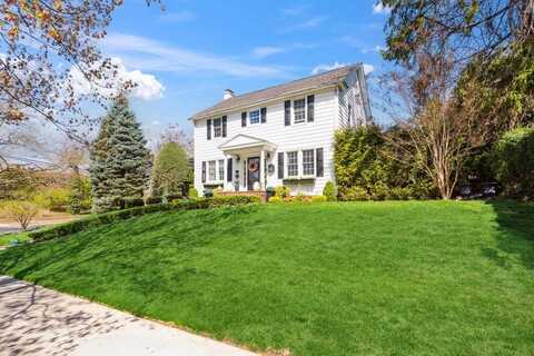 1 Chestnut Street, Garden City, NY 11530