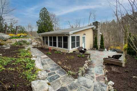 25 Evergreen Road, Putnam Valley, NY 10579