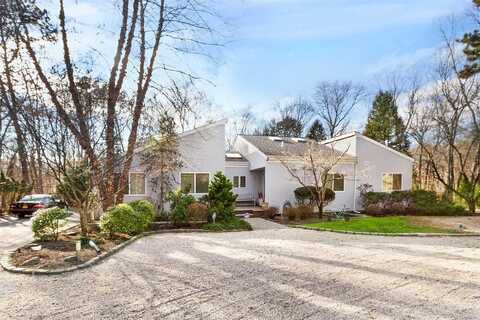 41 Park Circle, Quogue, NY 11959