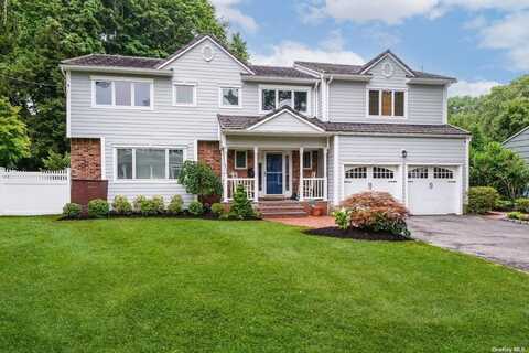 115 Cocks Lane, Locust Valley, NY 11560