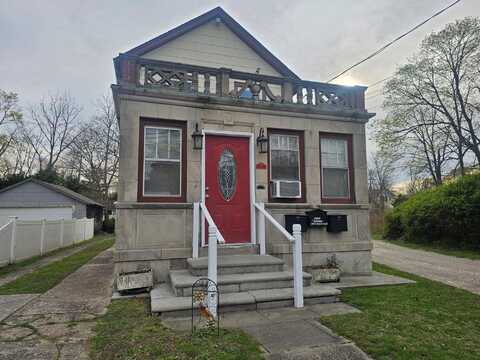 136 5th Avenue, Bay Shore, NY 11706