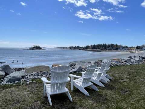 120 Bellevue Street, Owls Head, ME 04854