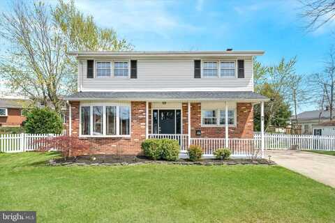 2 ROXBURY COURT, NEWARK, DE 19711