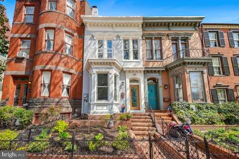 120 3RD STREET SE, WASHINGTON, DC 20003