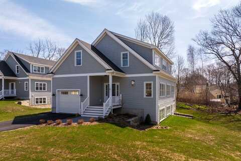 6 Gillis Drive, Kittery, ME 03904
