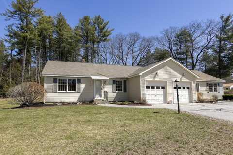 7 Abby Circle, Topsham, ME 04086