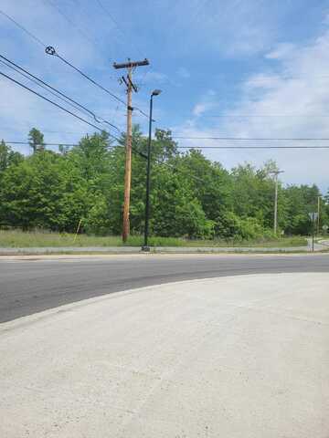 15 Manchester Road, Standish, ME 04085