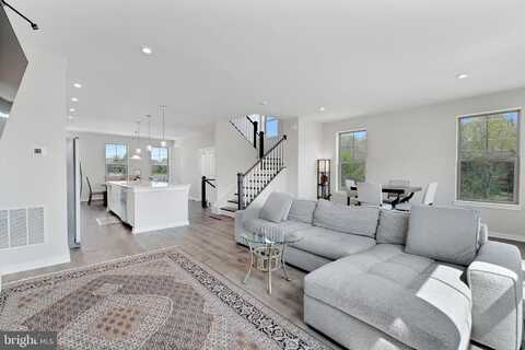 2601 LOGANBERRY DRIVE, HERNDON, VA 20171