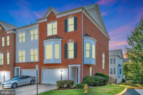 2433 BROOKMOOR LANE, WOODBRIDGE, VA 22191