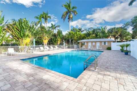 3032 Sandpiper Bay, NAPLES, FL 34112
