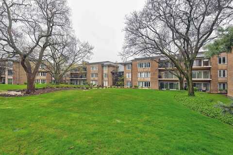2 Oak Brook Club Drive, Oak Brook, IL 60523