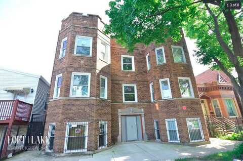 3343 W crystal Street, Chicago, IL 60651